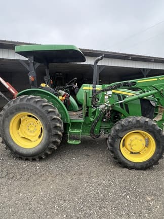Image of John Deere 5075M equipment image 2