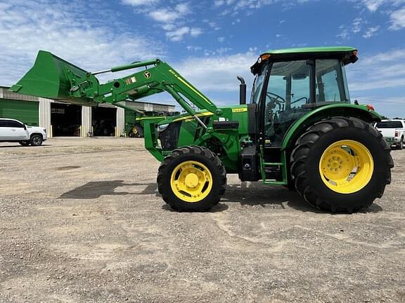 Image of John Deere 5085E Primary image