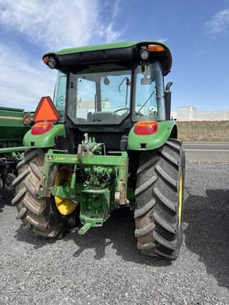 Image of John Deere 5085E equipment image 1