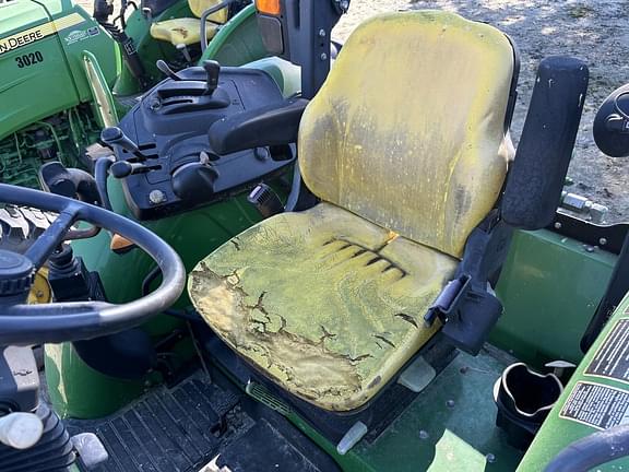 Image of John Deere 5085E equipment image 4