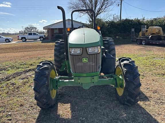 Image of John Deere 5085E equipment image 2