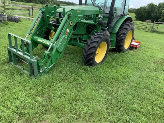 Image of John Deere 5085E equipment image 3