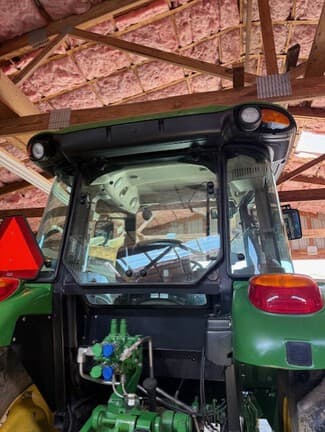 Image of John Deere 5085E equipment image 2