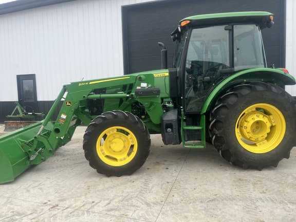 Image of John Deere 5085E equipment image 2
