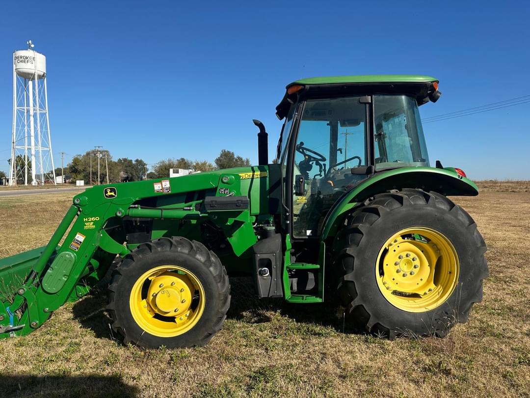 Image of John Deere 5085E Primary image