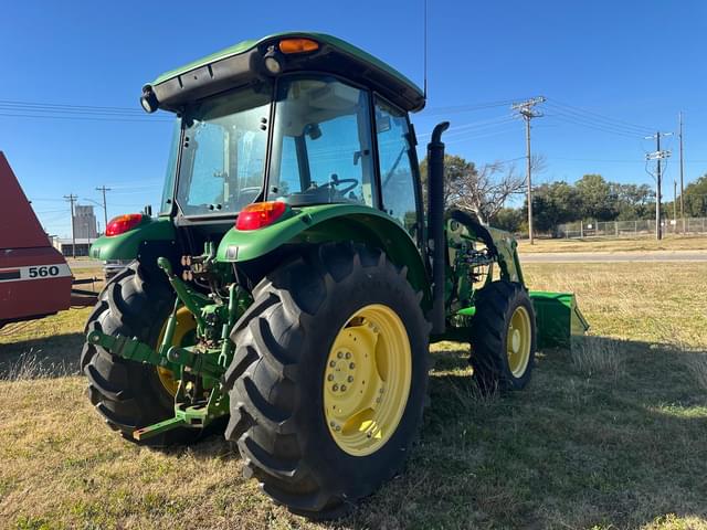 Image of John Deere 5085E equipment image 4