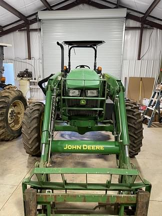 Image of John Deere 5090E Primary image