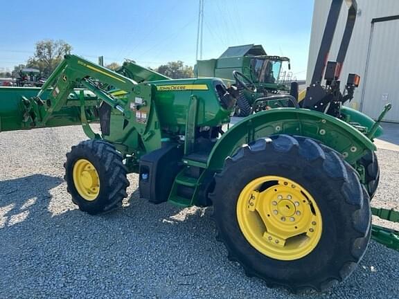 Image of John Deere 5090EL equipment image 2