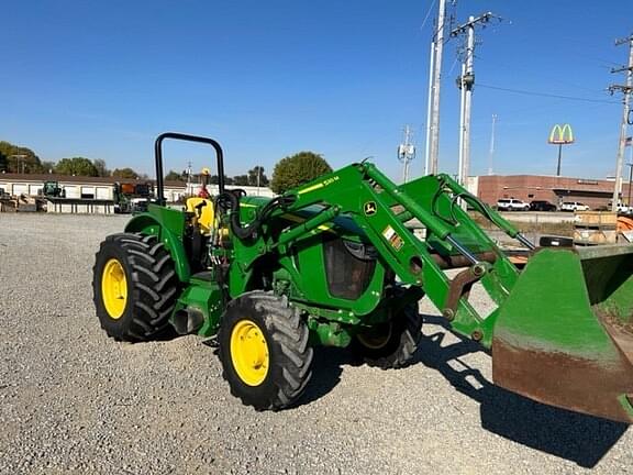 Image of John Deere 5090EL equipment image 3