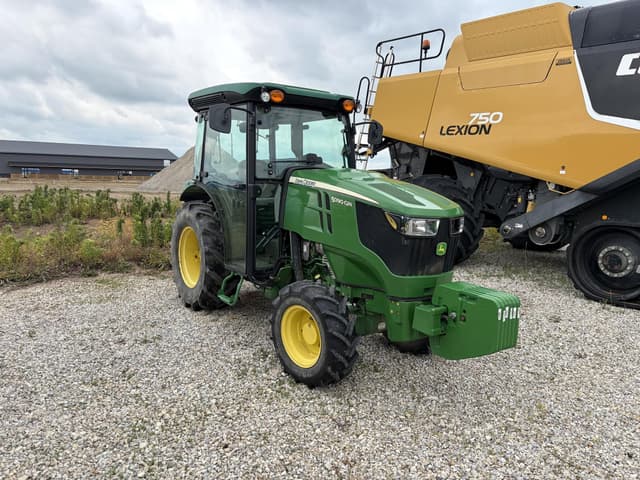 Image of John Deere 5090GN equipment image 2
