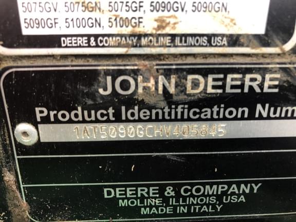 Image of John Deere 5090GN equipment image 4