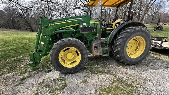 Image of John Deere 5090M Primary image