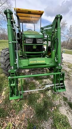 Image of John Deere 5090M equipment image 3