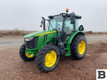 Main image John Deere 5090M