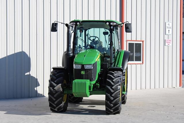 Image of John Deere 5090R equipment image 4