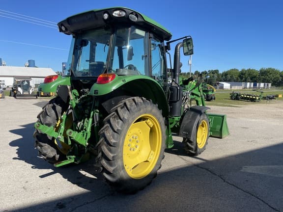 Image of John Deere 5090R equipment image 4