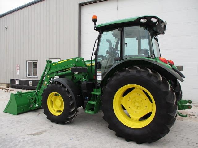 Image of John Deere 5090R equipment image 4