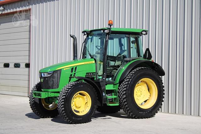 Image of John Deere 5090R equipment image 2