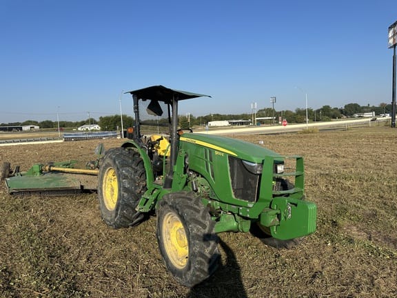 2018 John Deere 5100E Equipment Image0
