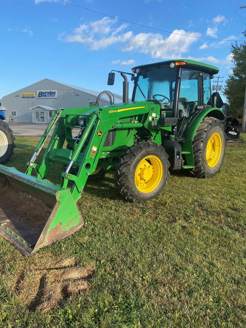 2018 John Deere 5100E Equipment Image0