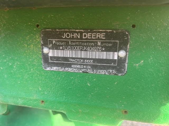 Image of John Deere 5100E equipment image 1