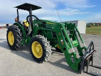 Main image John Deere 5100E