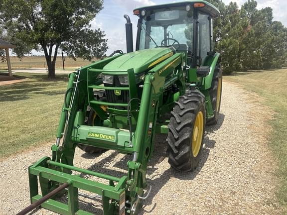 Image of John Deere 5100E equipment image 4