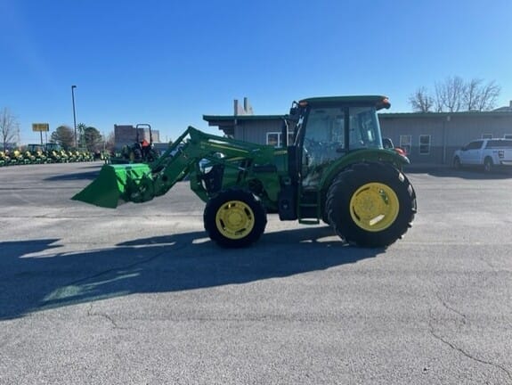 2018 John Deere 5100E Equipment Image0