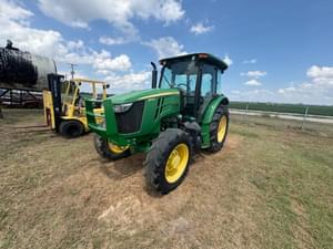 2018 John Deere 5100E Image