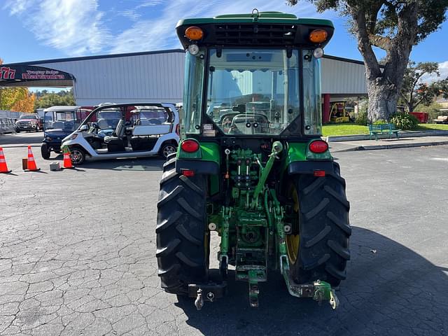 Image of John Deere 5100GN equipment image 3