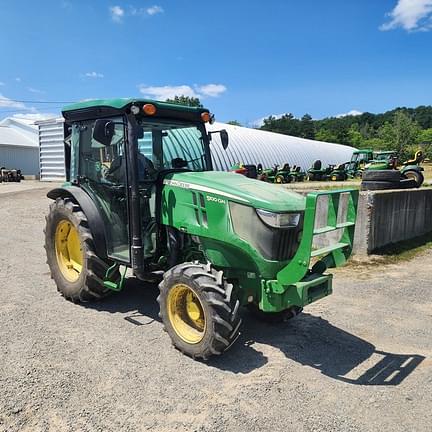 Image of John Deere 5100GN Image 0