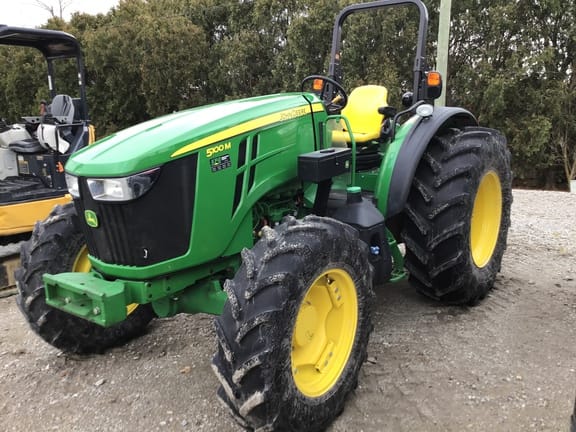 2018 John Deere 5100M Equipment Image0