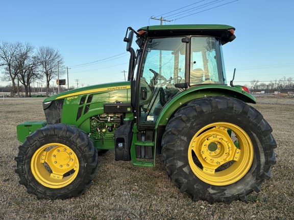 Image of John Deere 5100M equipment image 1
