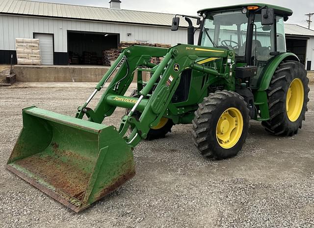 Image of John Deere 5100M equipment image 2