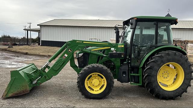 Image of John Deere 5100M equipment image 3