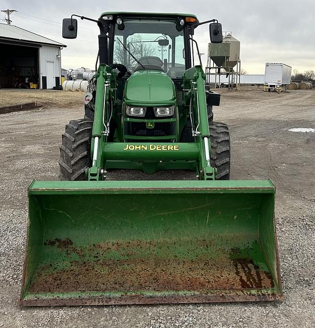 Image of John Deere 5100M equipment image 1