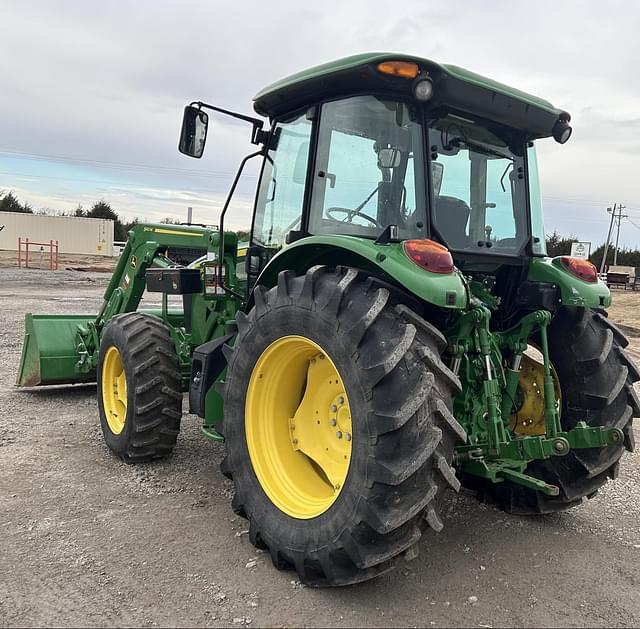 Image of John Deere 5100M equipment image 4