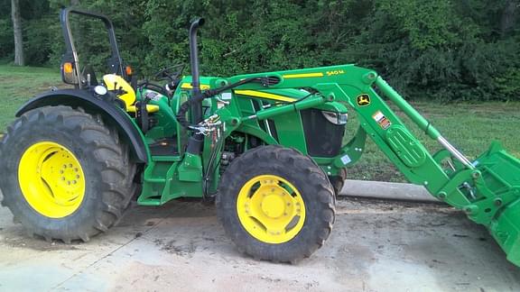 Image of John Deere 5100M Primary image
