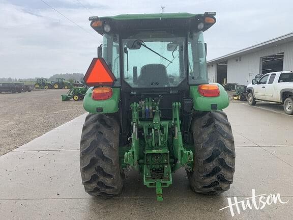 Image of John Deere 5100M equipment image 4