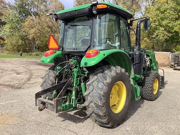 Image of John Deere 5100M equipment image 4