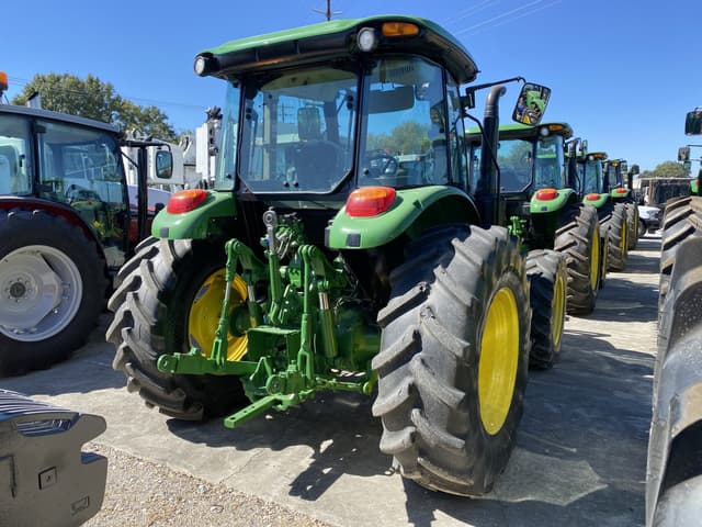 Image of John Deere 5100M equipment image 2