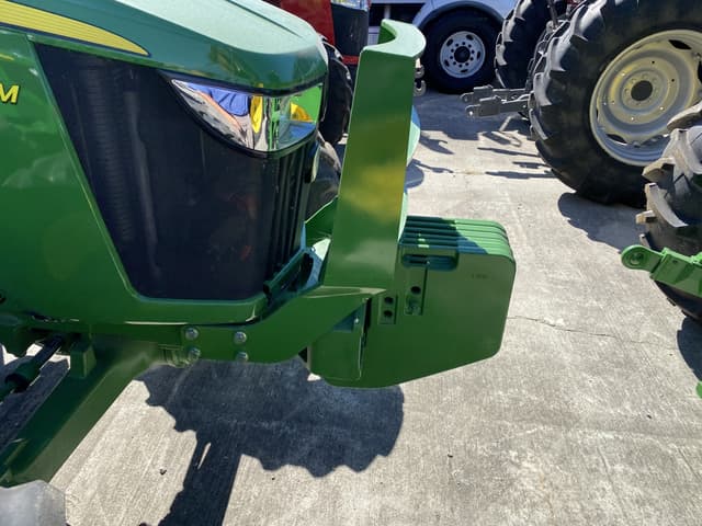 Image of John Deere 5100M equipment image 4