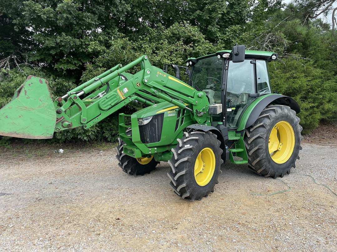 Image of John Deere 5100R Primary image