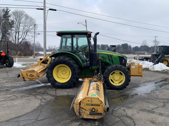 Image of John Deere 5115M equipment image 2