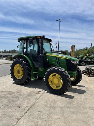 Image of John Deere 5115M equipment image 1