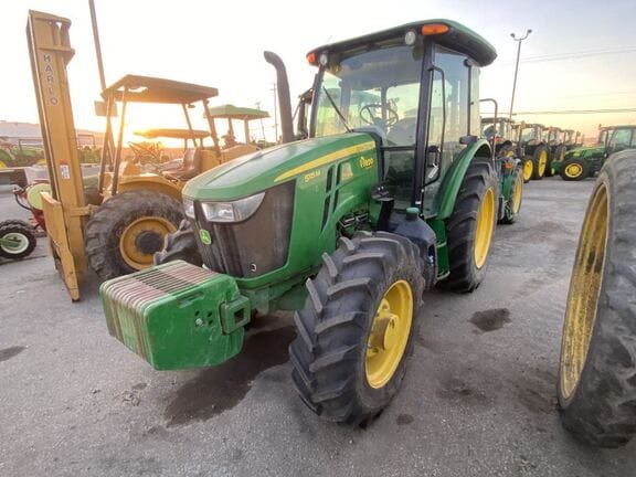 Main image John Deere 5115M