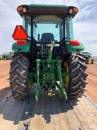 Image of John Deere 5115M equipment image 3