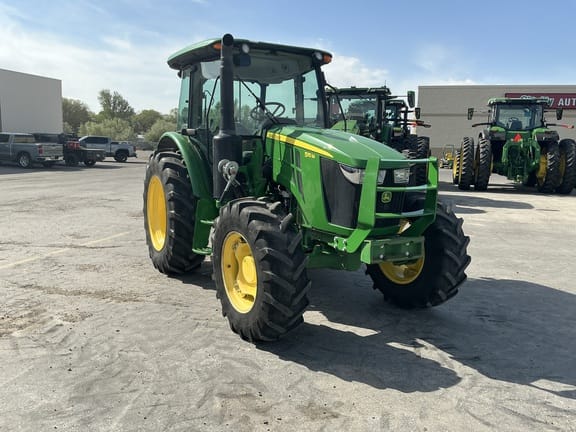 2018 John Deere 5115M Equipment Image0