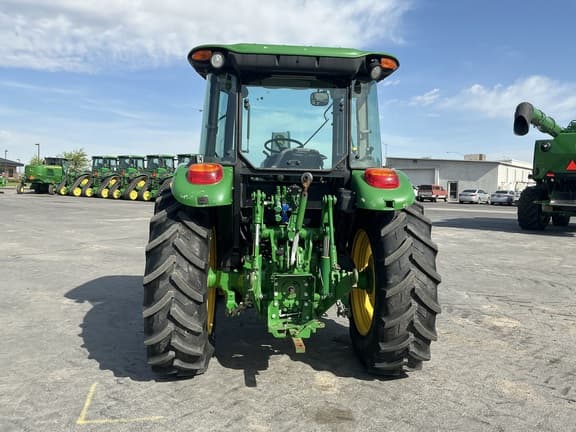Image of John Deere 5115M equipment image 3