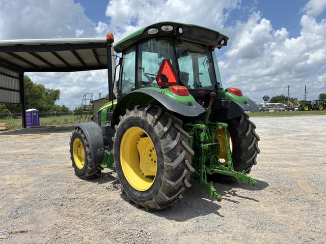 Image of John Deere 5115R equipment image 2